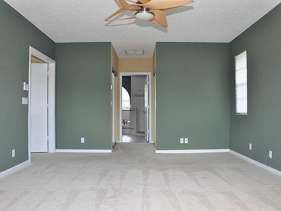 5th image of 11713 Highland Pl