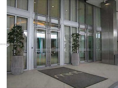 92 SW 3rd St APT 2911, Miami, FL, 33130