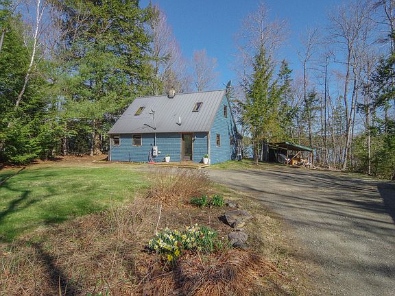 2nd image of 40 Birch Way