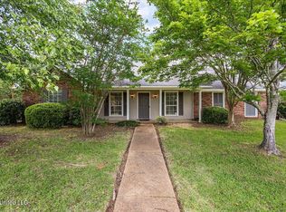 4262 Glennoak Cir, Jackson, MS 39272
