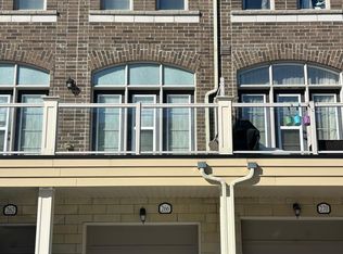 266 John Davis Gate, Whitchurch Stouffville, ON L4A 1X1