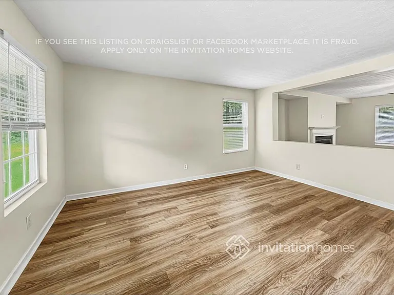 414 Waterbury Way — Photo 17