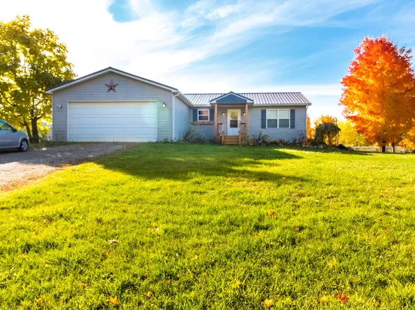 3684 Gravel Creek Rd, North Branch, MI 48461