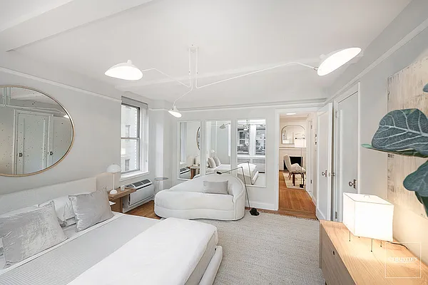 Sold by Christie's International Real Estate Group, LLC | media 4