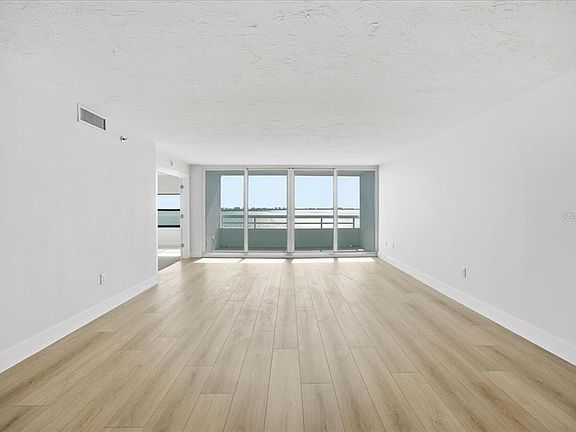 3rd image of 888 BLVD OF THE ARTS #707