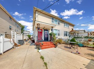 235-11 Bentley Rd, Jamaica, NY 11422