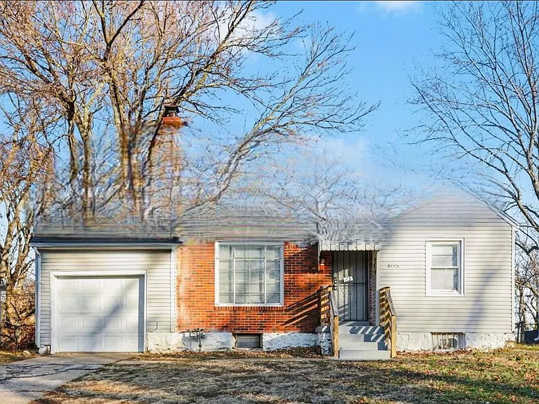 6220 Agnes Ave — Photo 7