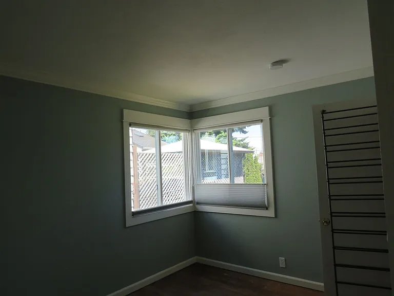 10218 35th Ave SW — Photo 10