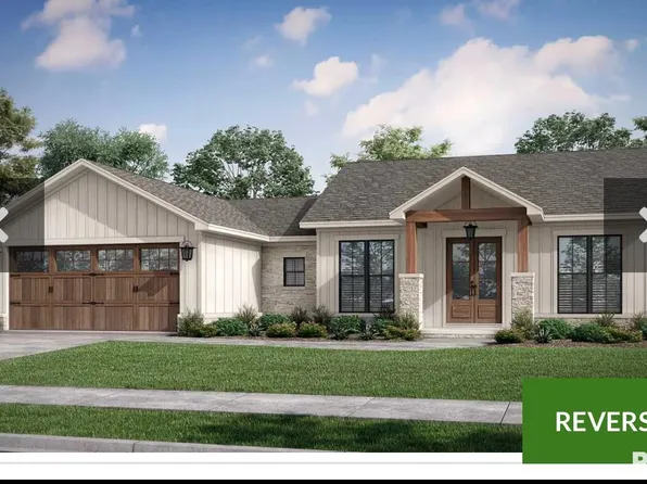 12195 Blue Sky Dr, Marion, IL 62959