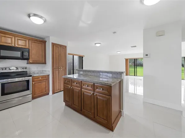 11000 SW 112th Ave #11000, Miami, FL 33176