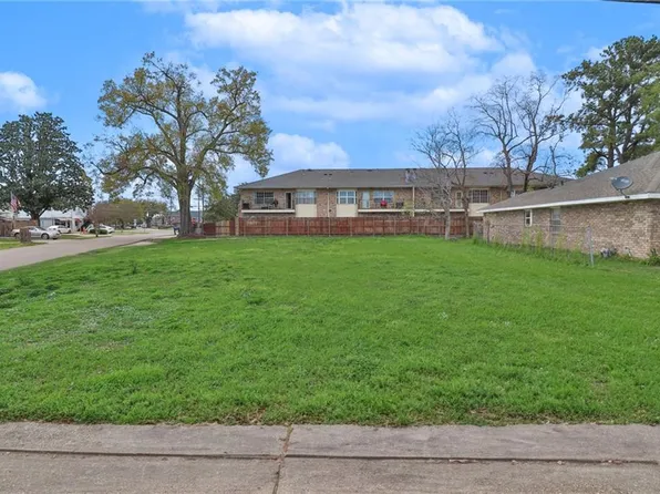 4501 Shaw St, Metairie, LA 70001