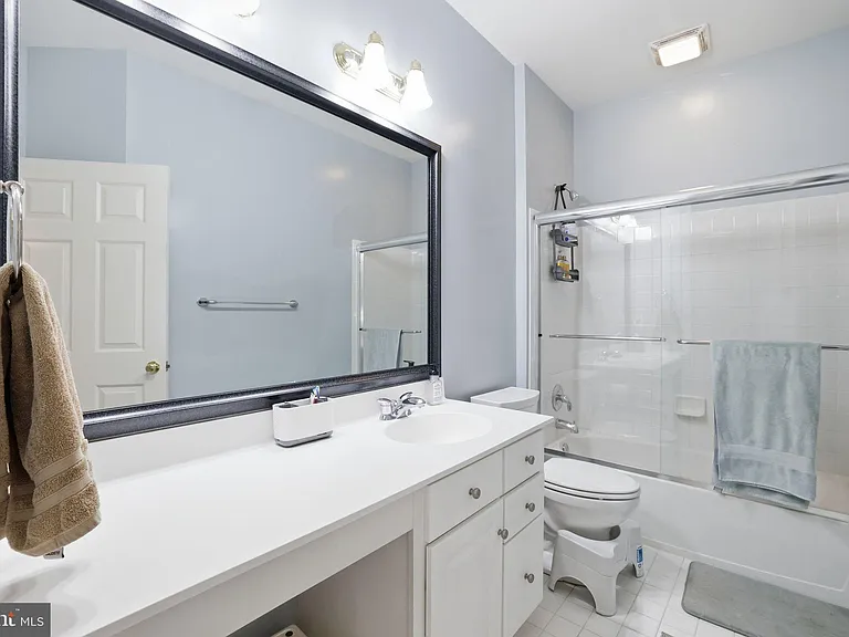5767 Bush Hill Dr — Photo 34