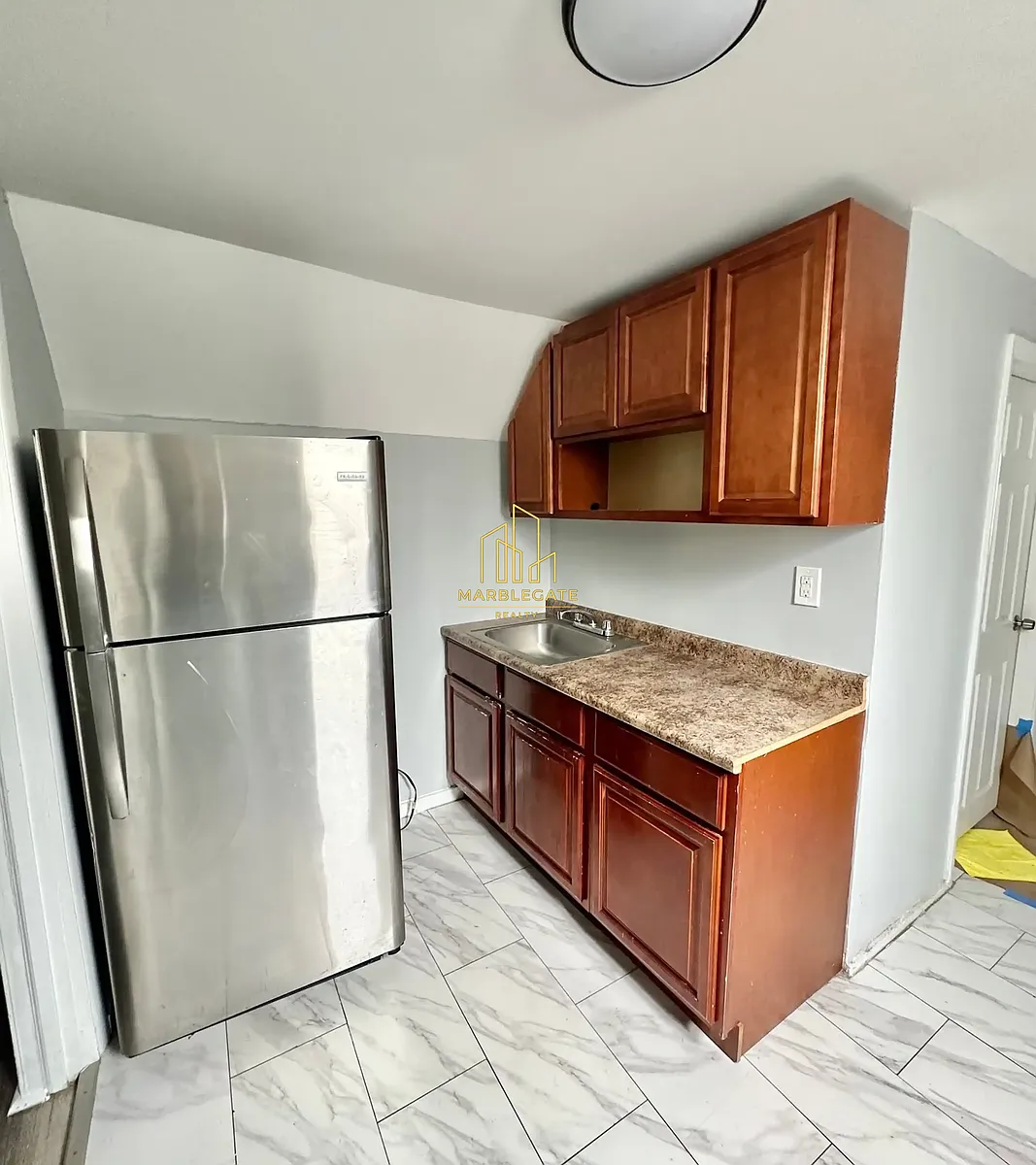 Photo 2 of 8 - 1048 Grove St #33E - Irvington, NJ Building Photo - 1048 Grove St #33E