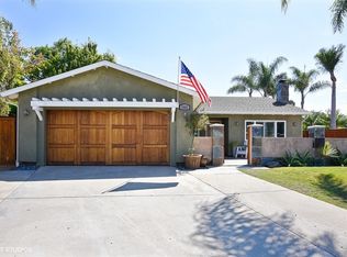 2082 Village Wood Rd, Encinitas, CA 92024