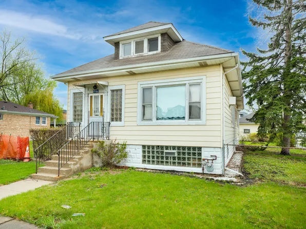 2301 N 74th Ct, Elmwood Park, IL 60707