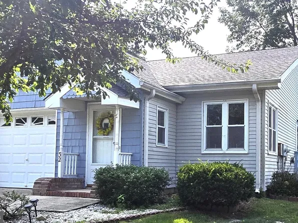 32 Sycamore Access Rd, Manahawkin, NJ 08050
