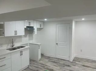 17 Fisher Cres #1A, Hamilton, ON L9C 4N1