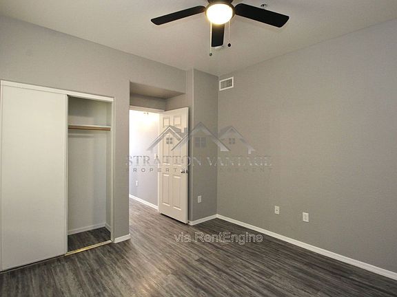 5th image of 6770 N 47th Ave Unit 1021