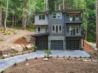 24 Granite Cir, Bellingham, WA 98229