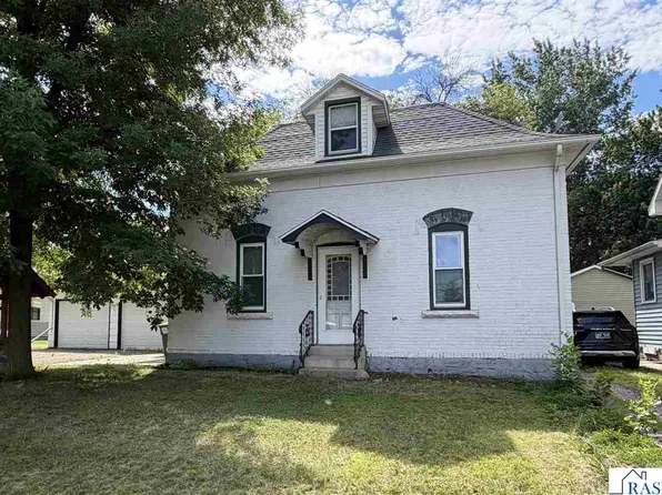 520 Main St, Nicollet, MN 56074