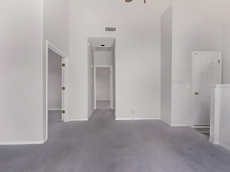 1633 E Lakeside Dr #143 — Photo 34