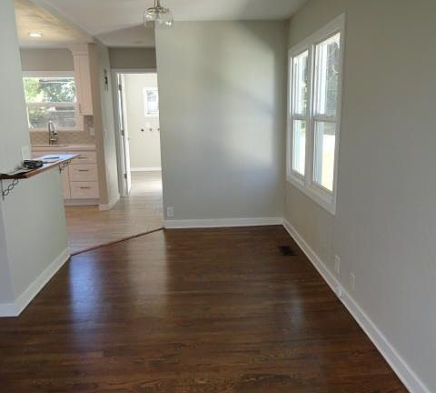 3rd image of 1445 W Euclid Ave