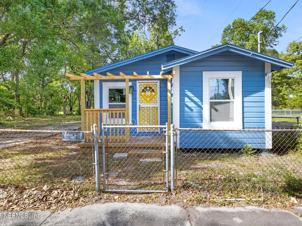 2103 W 1ST Street, Jacksonville, FL 32209