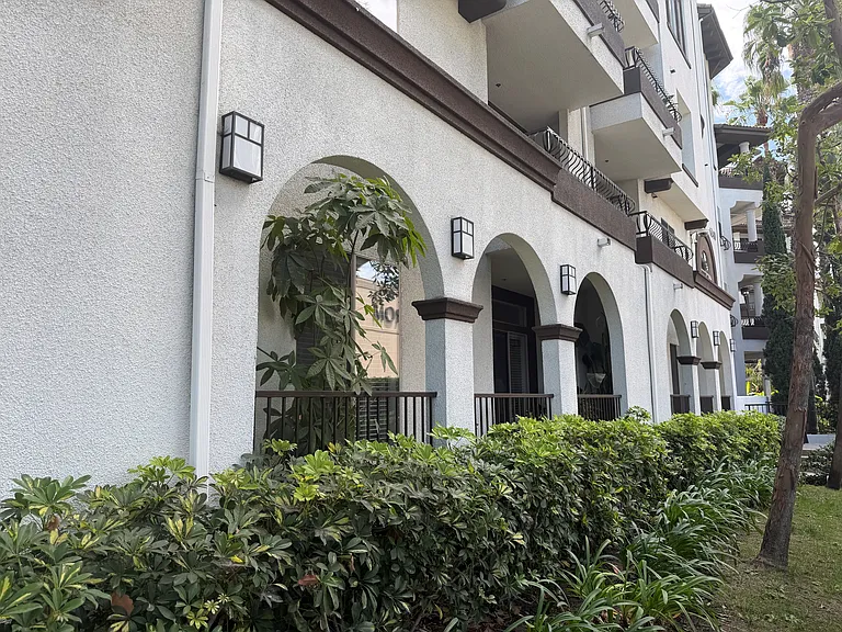 6221 W 3rd St #2-110 — Photo 19