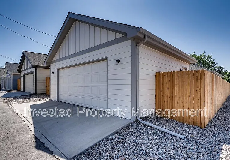 4090 Adams St — Photo 17