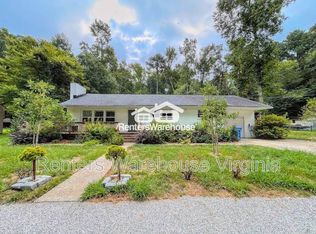 421 Fernwood Farms Rd, Chesapeake, VA 23320