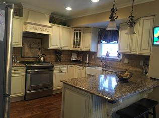 10 Ludvigh Rd, Bardonia, NY 10954