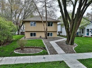 3410 Grimes Ave N, Robbinsdale, MN 55422