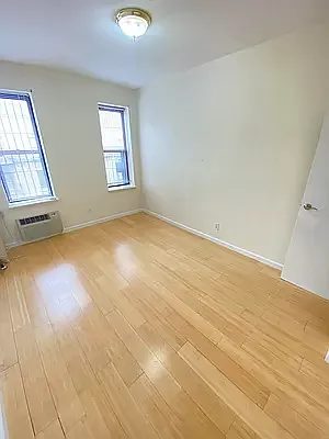 Rented by Level Group | media 10