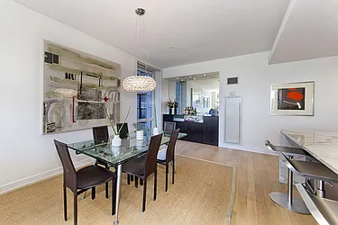 Sold by Isen & Company : Real Estate Advisors