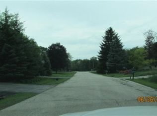 S68W12831 Bristlecone Ln, Muskego, WI 53150