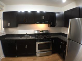 1910 W Berteau Ave #2, Chicago, IL 60613