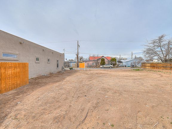 5th image of Montoya St NW