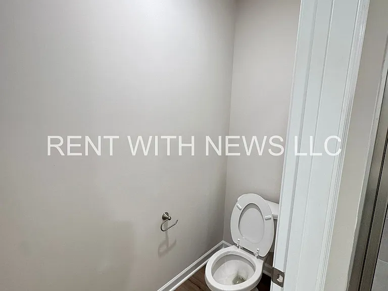 539 White Birch Ln — Photo 24