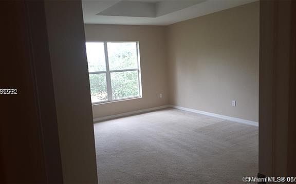 4th image of 412 Seminole Palms Dr