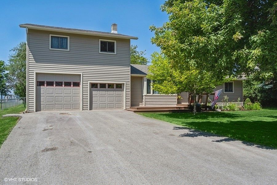 1st image of 46 Sunrise Dr