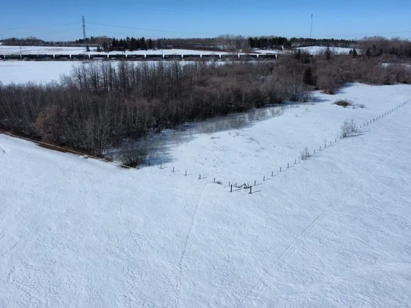 19125 25th St NE, Edmonton, AB T5Y 6K2