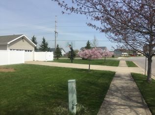 6480 Robbins Rd, Portage, IN 46368