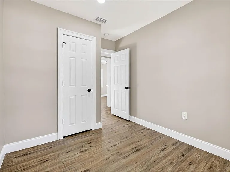 3620 E Tampa Cir — Photo 15