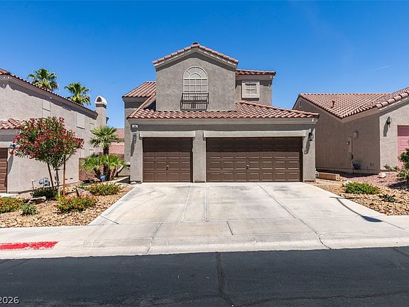 3rd image of 268 Paloma Vista St
