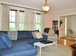 394 Burncoat St, Worcester, MA 01606