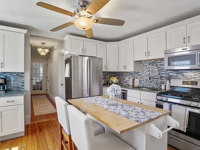 79 Pearl St #3 — Photo 9