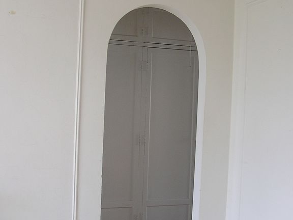 5th image of 5046 N Winchester Ave APT 3W