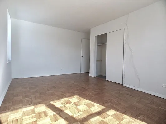 Rented by Sovereign Associates | media 17