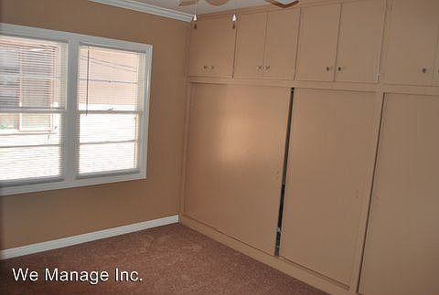 5th image of 952 E 2nd St Unit 12