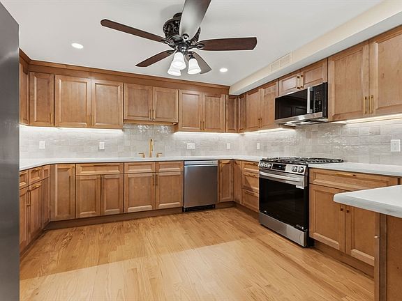5th image of 3 Pirmi Ln #4